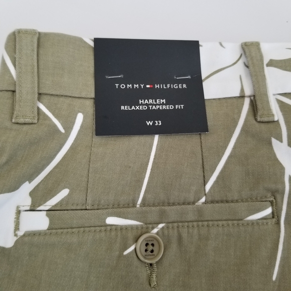 Tommy Hilfiger Harlem Relaxed Tapered Fit Shorts 33 NWT - Picture 4 of 4